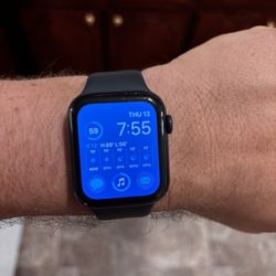 Apple Watch SE 44mm