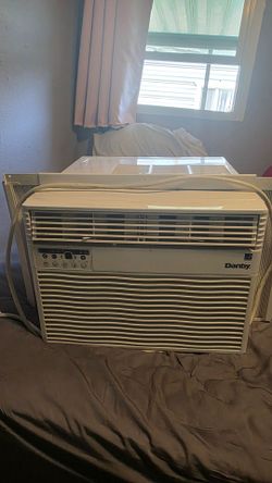 AIR CONDITIONER