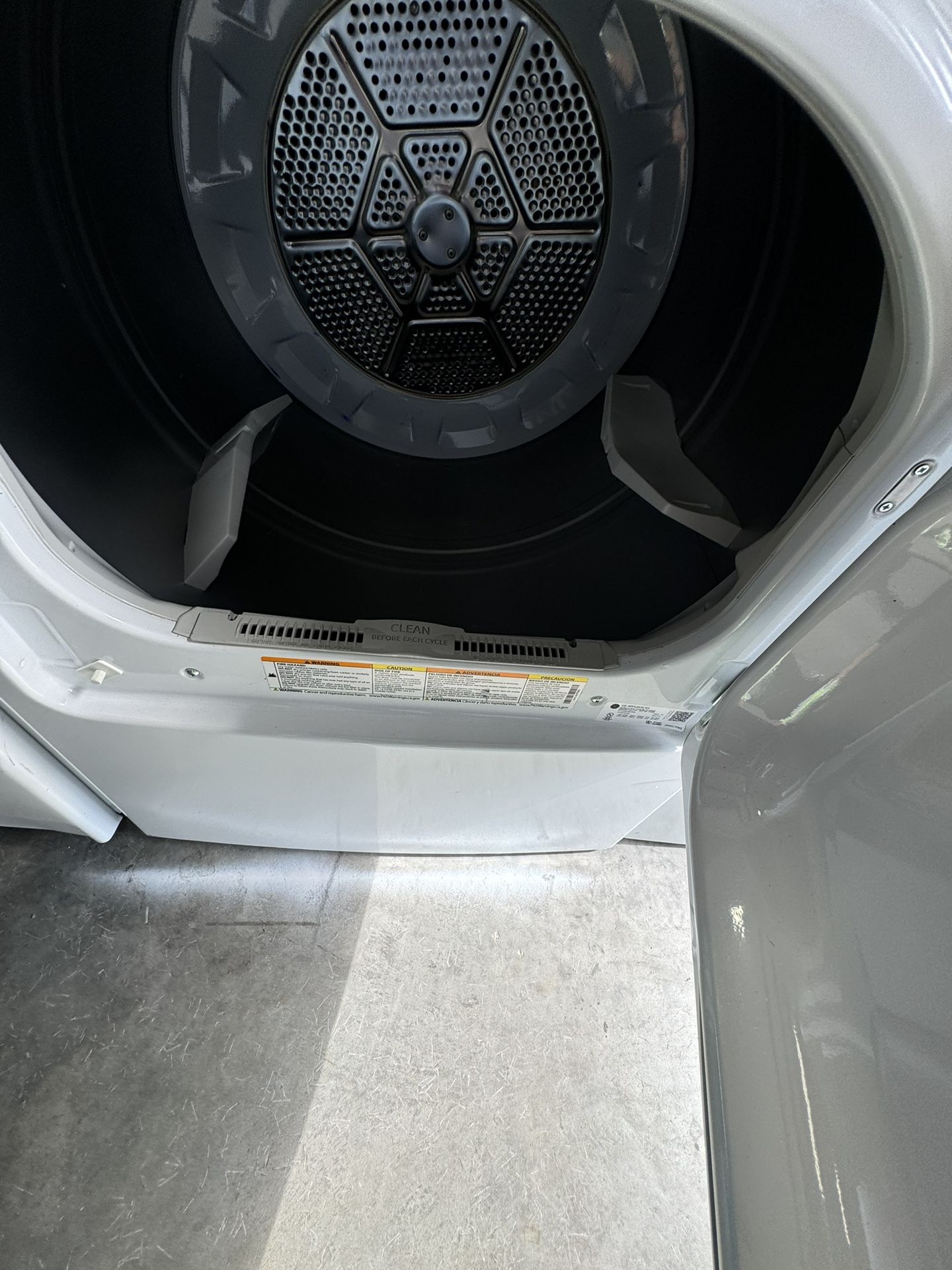WASHER AND DRYER