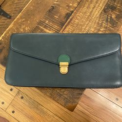 Mark Jacob’s Two Tone Green Clutch.