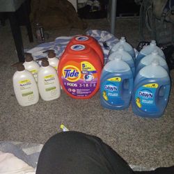 2 Tide Pods , 4 Large Avenos Body Washes And 6 Dawn Dish Soaps Retails For Over $ 200