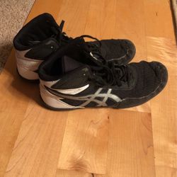 Wrestling Shoes Size 8