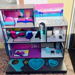 LOL Doll House 