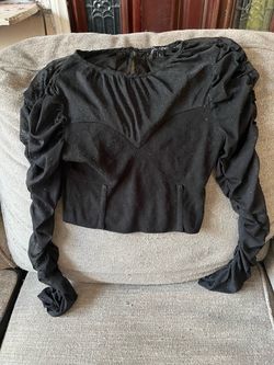 Black shirt