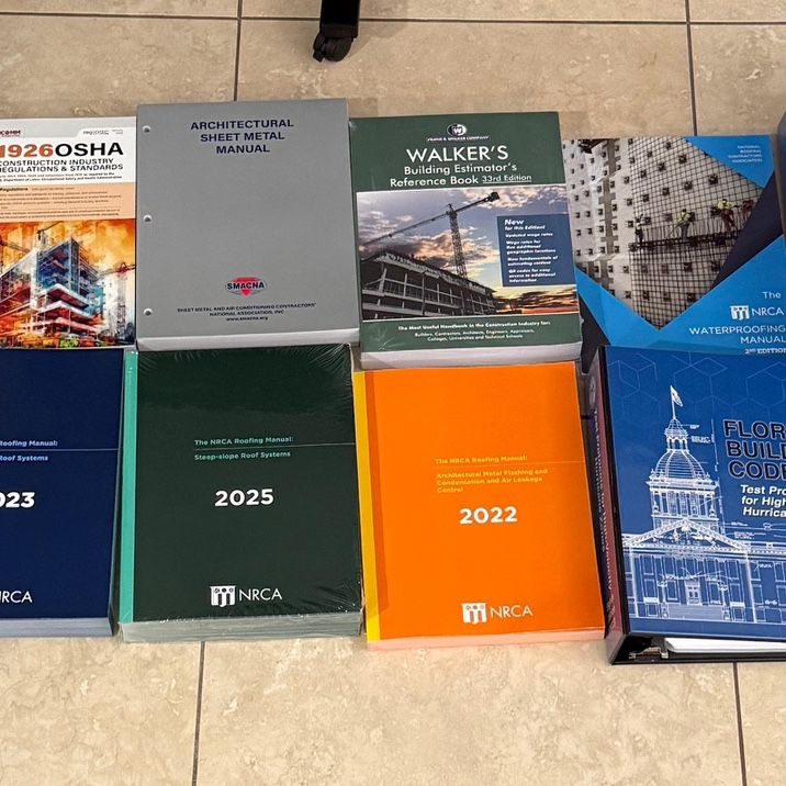 Contractor Class Guide Roofing Contractor Class Books For State Exam for Sale in Miramar, FL ...