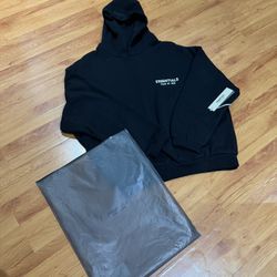 Essentials Fear of God Hoodie Black Size Small (New)