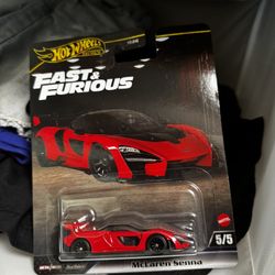 Hot Wheels (McLaren Senna)