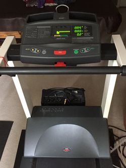 Precor 9.45 i treadmill sale