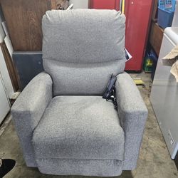 Lazyboy Electric recliner rocker bran new