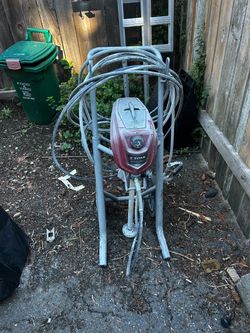 Paint Sprayer Titan ControlMax HEA and Accessories