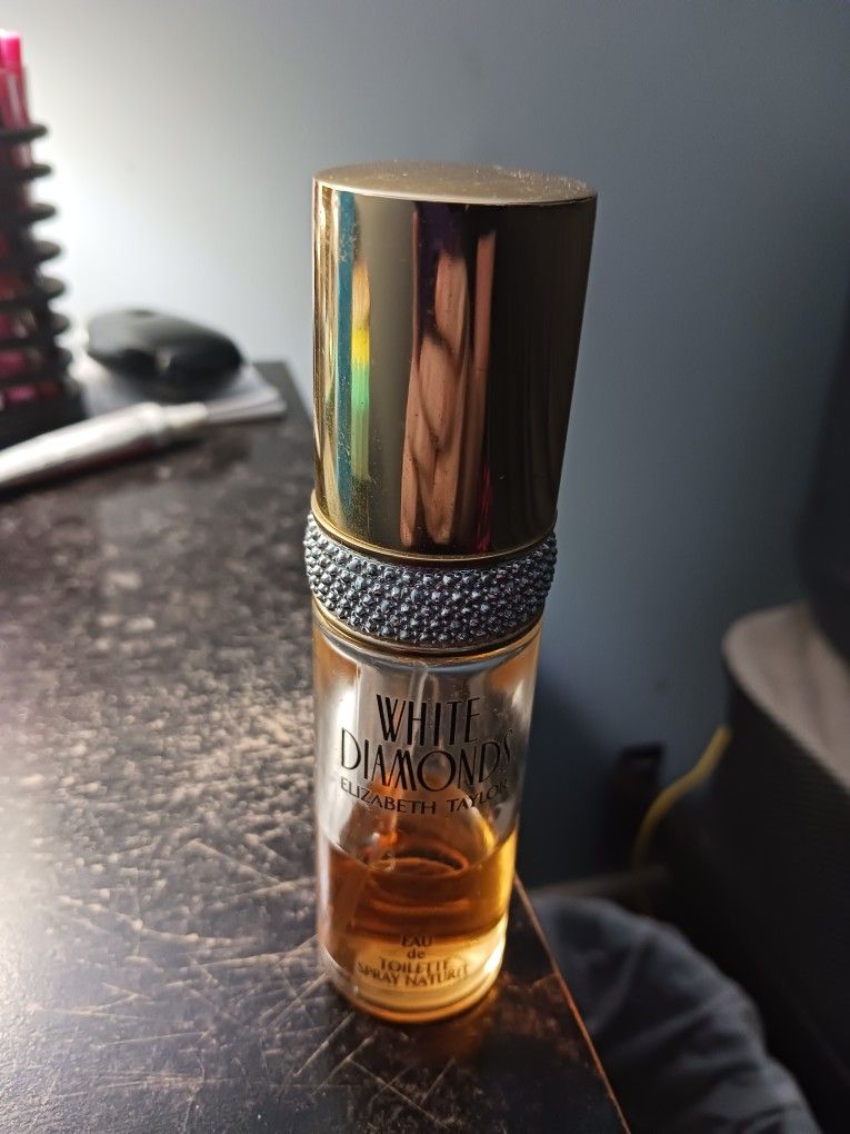 White Diamonds by Elizabeth Taylor Perfume