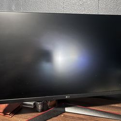 LG 27’ UltraGear