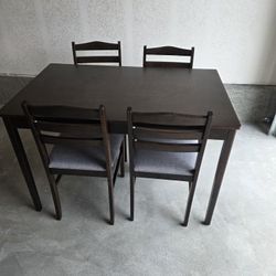 Dining Table Set (Included 4 Chairs)