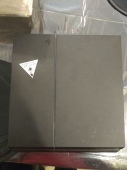 Ps4 with one control 220