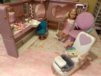 Our generation doll salon on the go