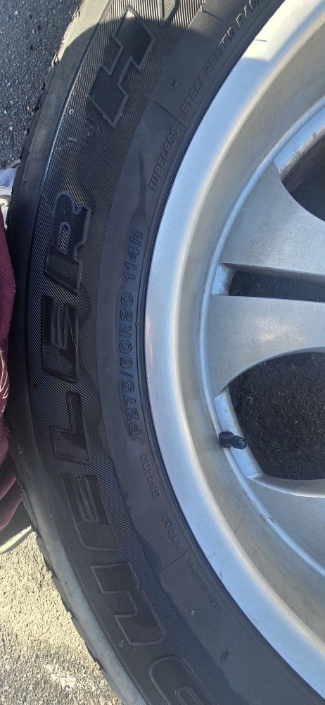 Llantas P275/60R20 114H