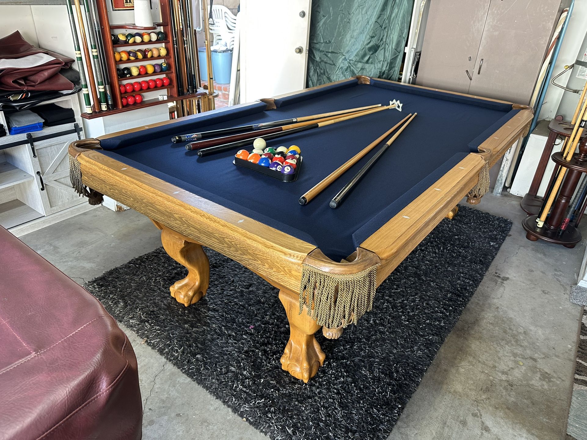 Classy 8’ Billiard Pool Table - Brand New Felt - Can Deliver!