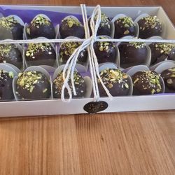 New In Box! West Islip, NY Location Pick Up 