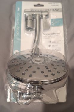 Glacier Shower Head  BRAND NEW  (Open Package)