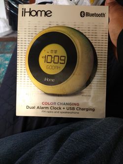 ihome bluetooth speaker with fm station.