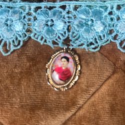 Frida Choker 