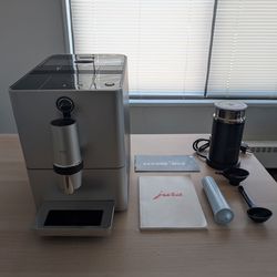 Jura ENA Micro 5 Superautomatic Coffee and Espresso Machine & Nespresso Aeroccino 3 Milk Frother