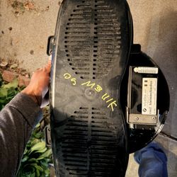 Oem BMW Subwoofer. E46