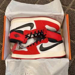 Jordan 1 Retro AJKO Chicago 
