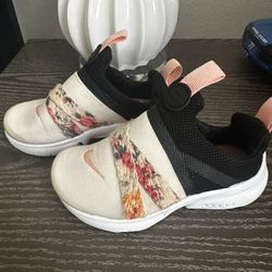 Little Girls Nike presto Extreme 10c