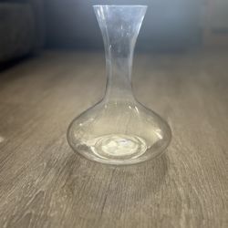 Squat Glass Wine Decanter 