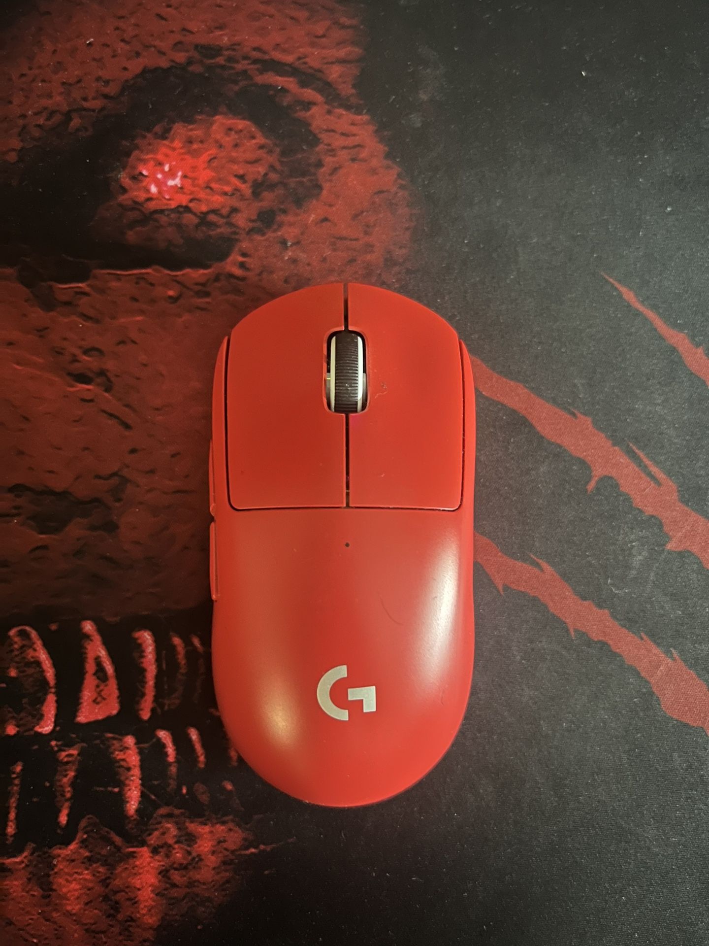 GPro Wireless Superlight Red Mouse