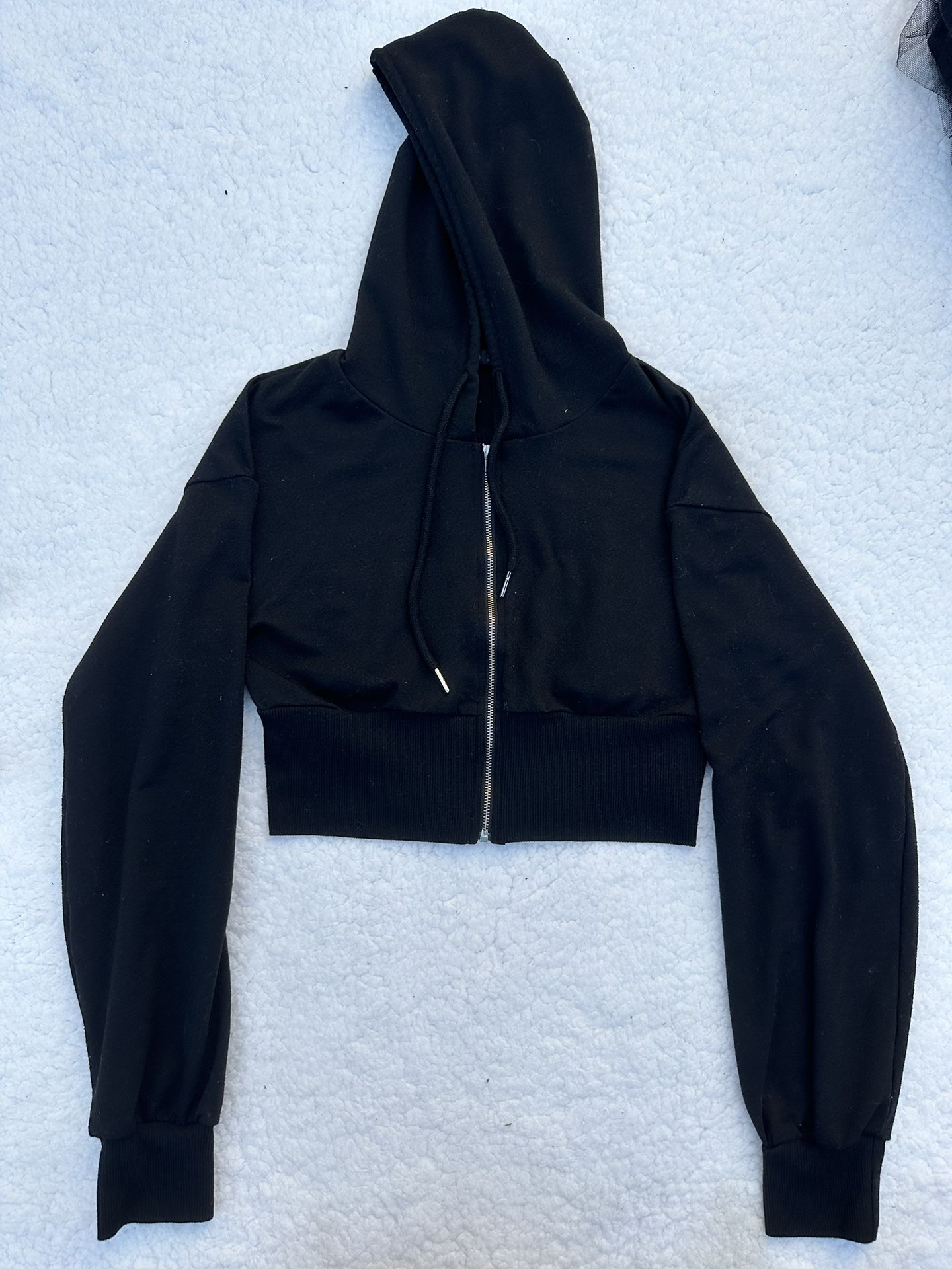 Black Cropped Zip Up Jacket for Sale in Lake Elsinore, CA OfferUp