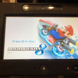 Nintendo Wii 32GB Console With Mario Kart 8 Wii U