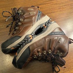 Skechers Men's Relaxed Fit Relment Traven Lace Up Waterproof Winter Boots - Size 8