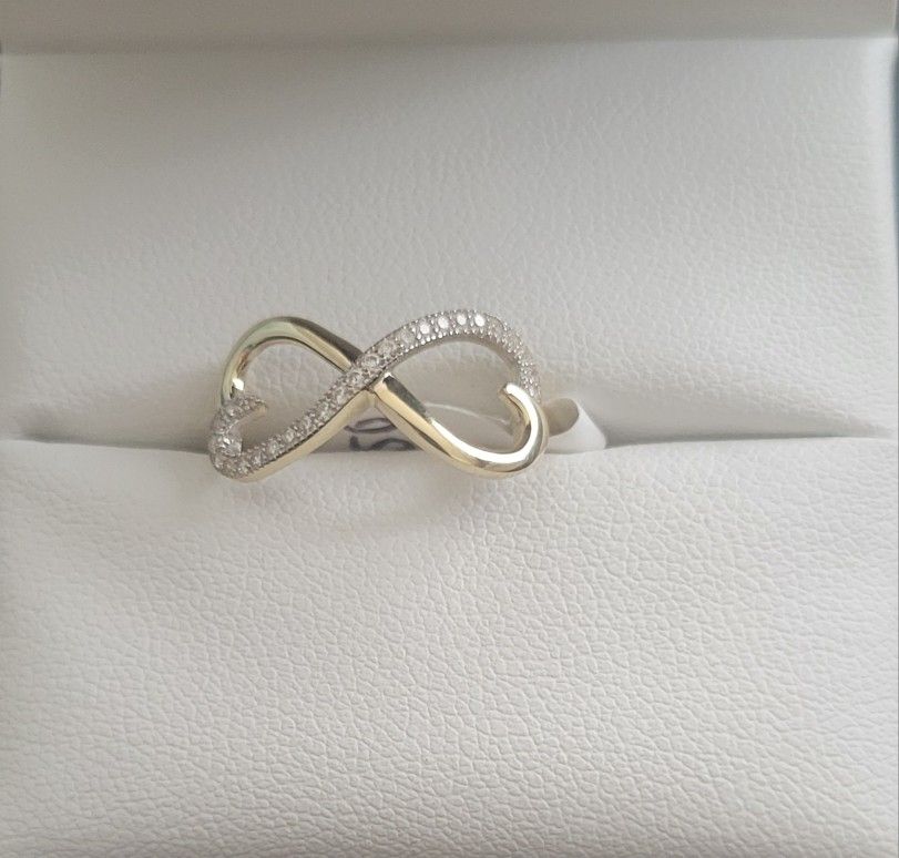 14 K GOLD RING