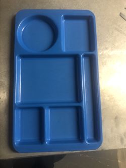 Cafeteria plates
