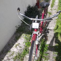 Old School Schwinn Bike