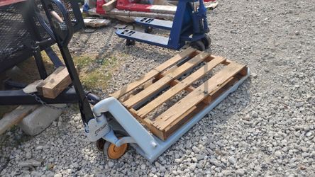 Crown pallet jacks $299 el-349 each a no less