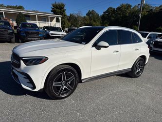 2024 Mercedes-Benz GLC 300
