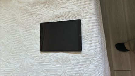 iPad  8th gen