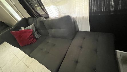 Couch set