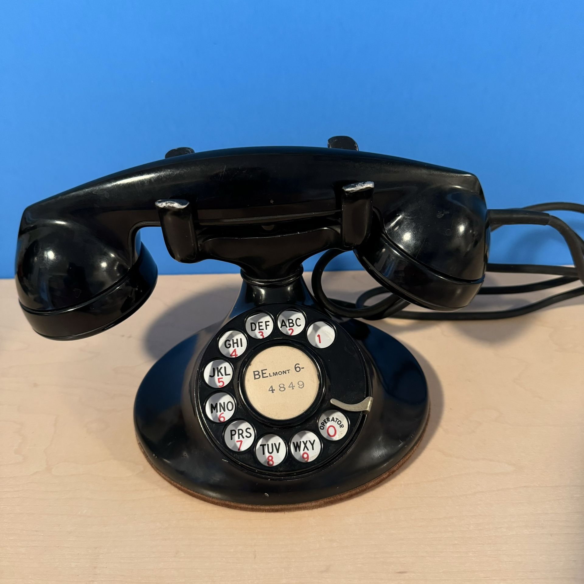 Antique Bell Systems Rotary Telephone