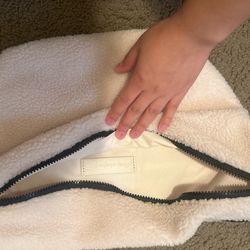 Free People Sherpa Bag Never Been Used :)