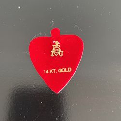 PS I Love You Pendent 14 Karat Gold