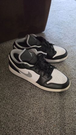 Size 7 Air Jordan 1 Low Black White Grey Sneakers