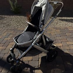 UPPAbaby Vista V2 Stroller and Bassinet