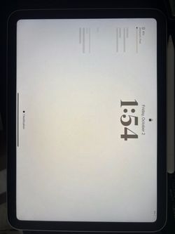 iPad  10th Gen 64GB + Apple Pencil + Apple Keyboard - Great Condition