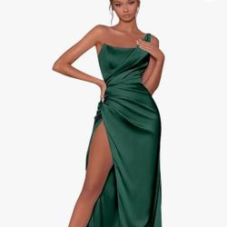 Beautiful Formal Gowns.  This Weekend 