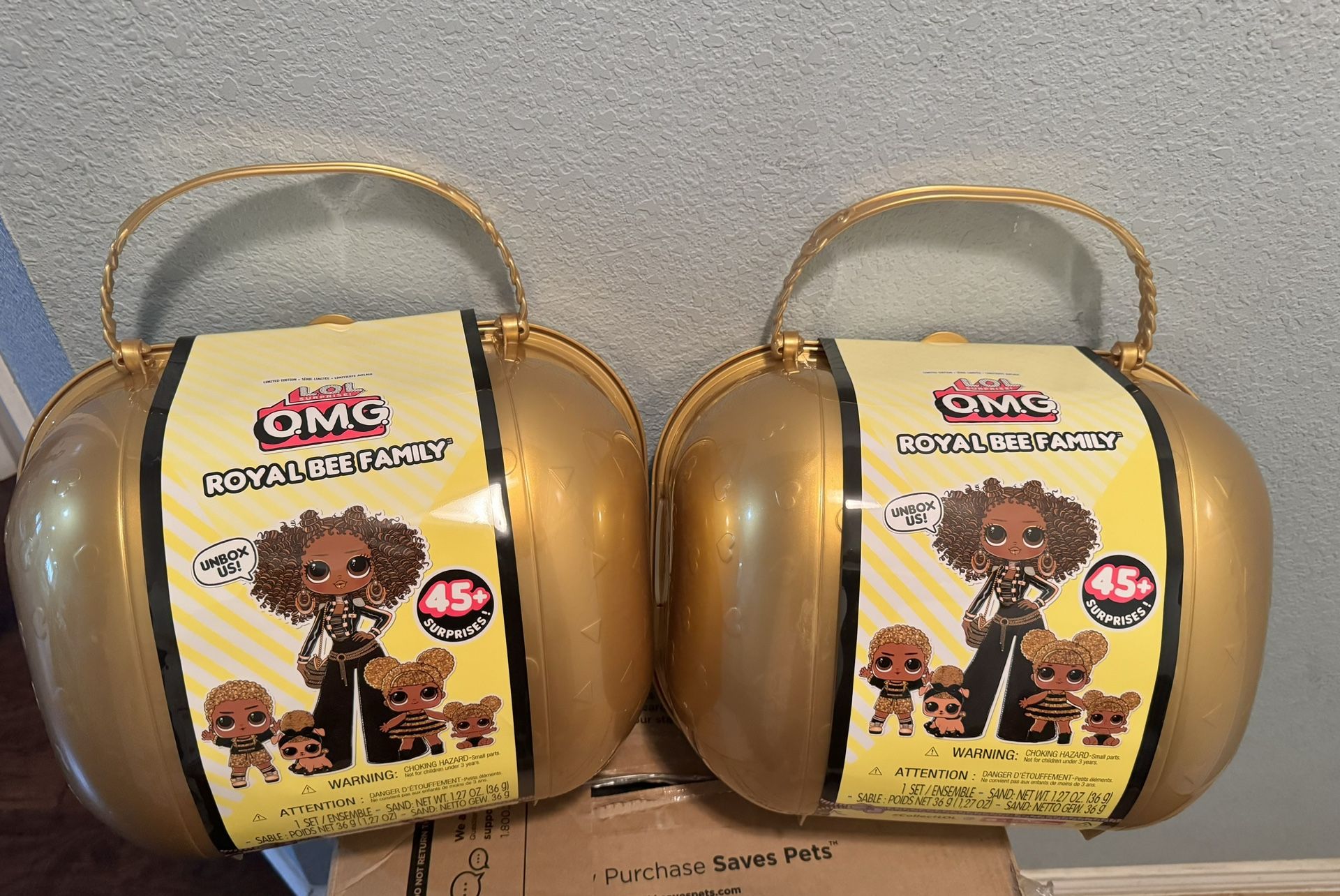 LOL O.M.G Royal Bee Family Surprise Box