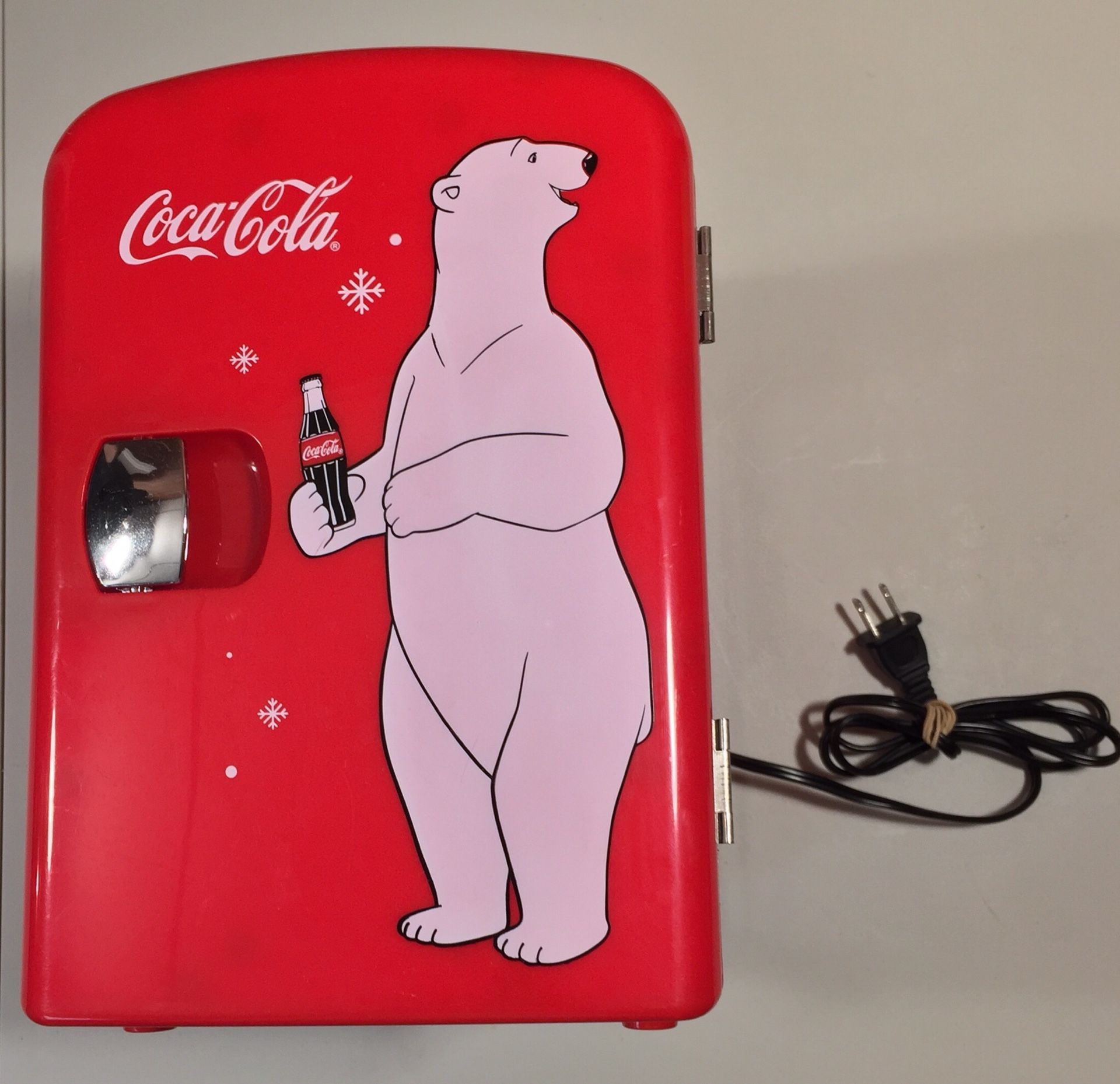 Coca Cola Retro Personal Mini Fridge Polar Bear